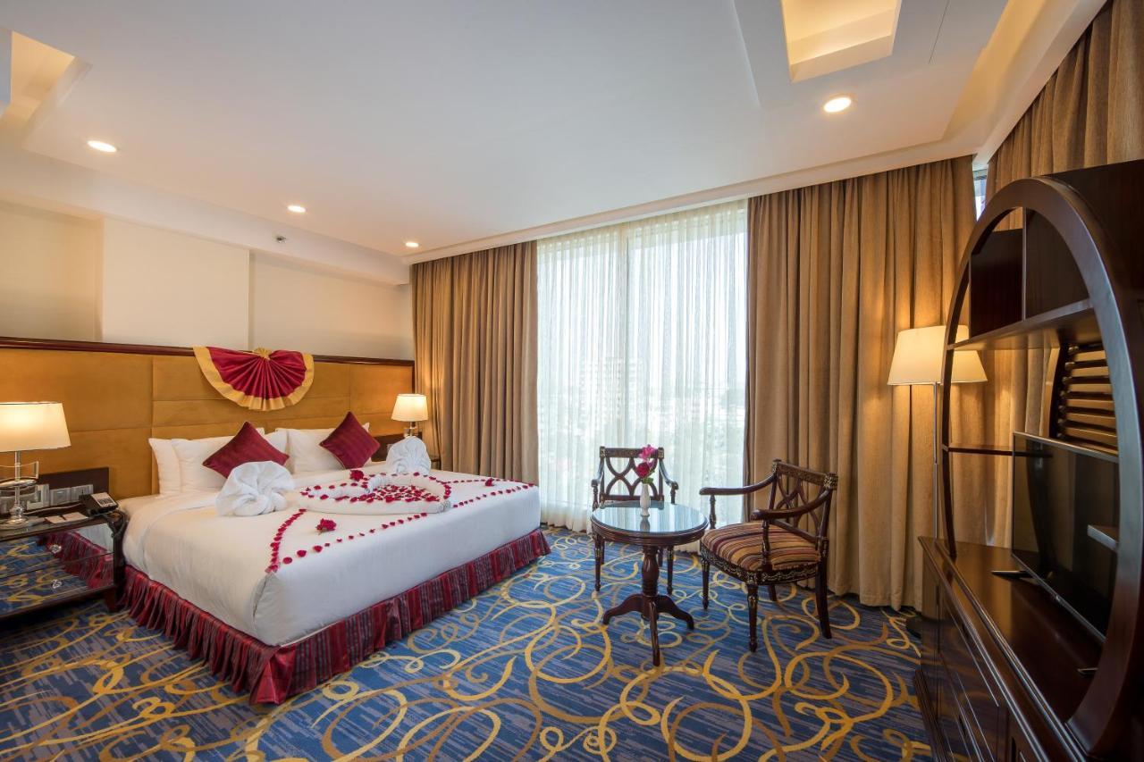 Grand Palace Hotel & Resorts Sylhet Exterior foto